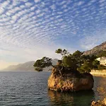 Πανσιόν Aurora Beachfront Luxury Rooms&suites Brela