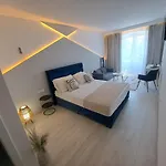 Aurora Beachfront Luxury Rooms&suites 4*