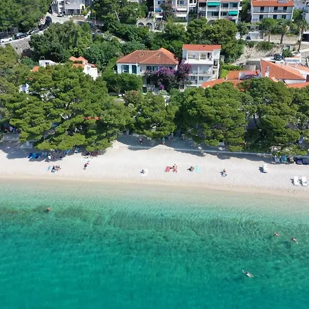 Aurora Beachfront Luxury Rooms&suites