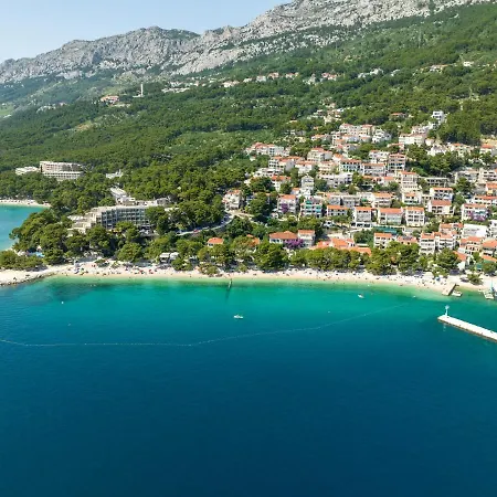 Aurora Beachfront Luxury Rooms&suites 4* Brela