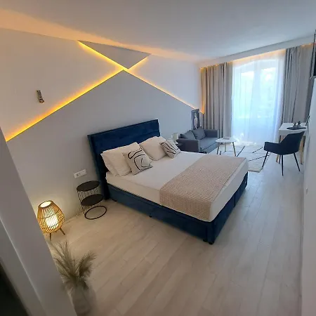 Aurora Beachfront Luxury Rooms&suites 4*