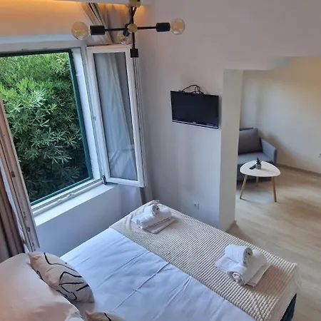 Aurora Beachfront Luxury Rooms&suites