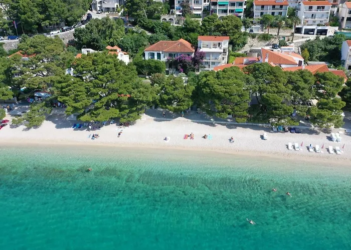 Aurora Beachfront Luxury Rooms&suites