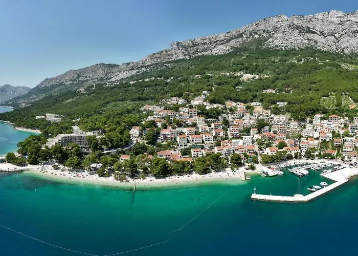 Aurora Beachfront Luxury Rooms&suites