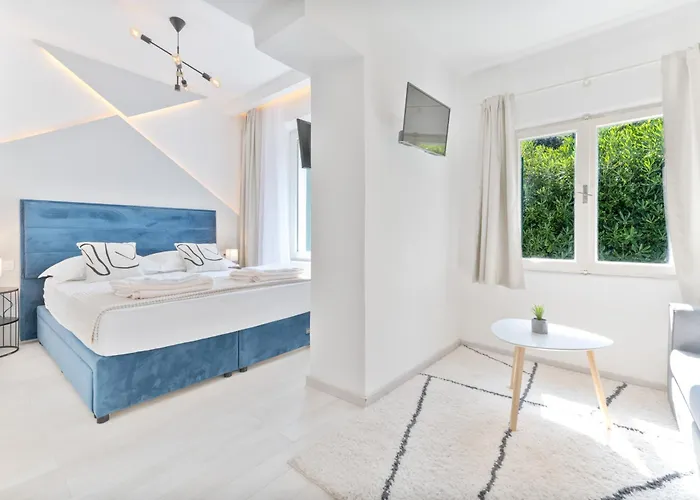 Pensjonat Aurora Beachfront Luxury Rooms&suites 4*