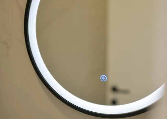 בית הארחה Aurora Beachfront Luxury Rooms&suites