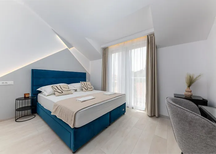 Aurora Beachfront Luxury Rooms&suites 4*